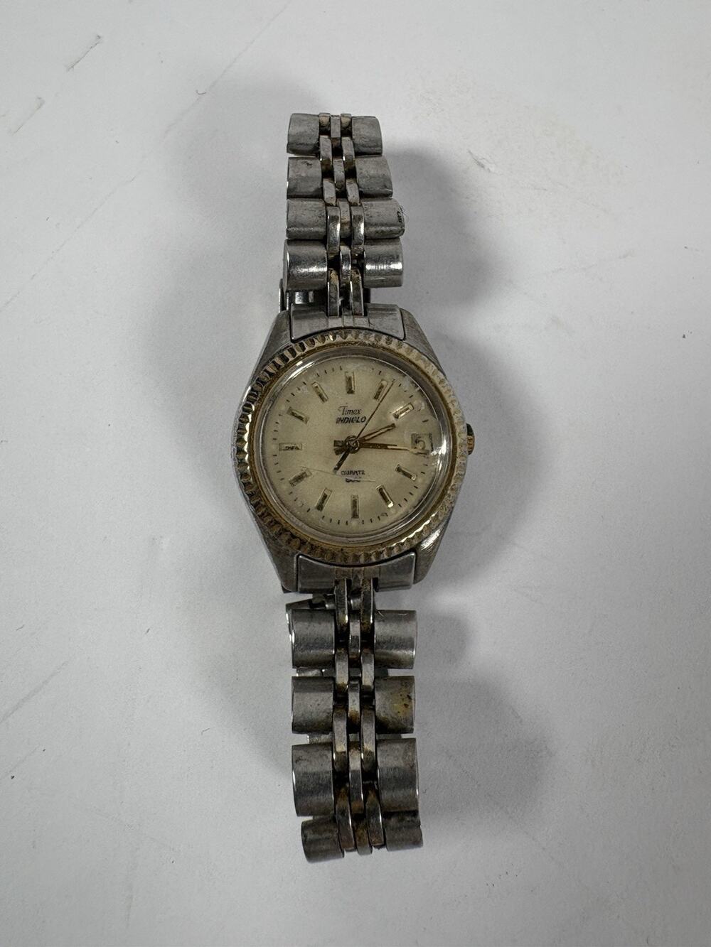 Vintage Timex Indiglo Womens Quartz Date Watch Crack Crystal Untested Parts